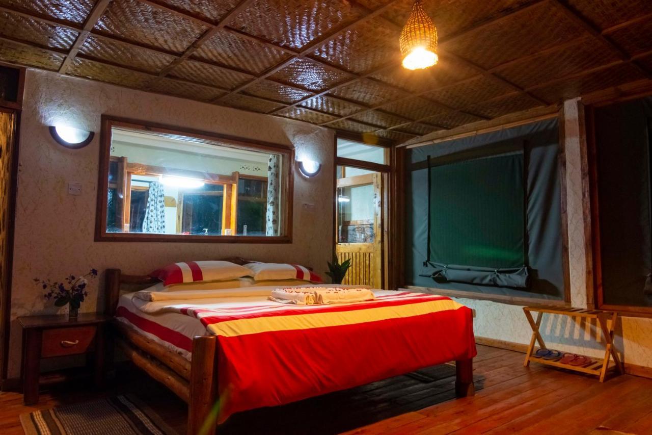 Lodge Rushaga Gorilla *