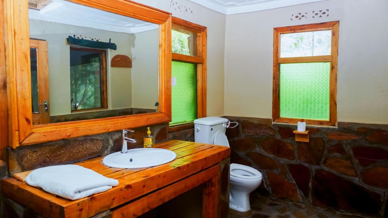 Lodge Rushaga Gorilla *